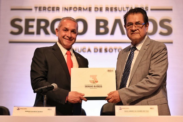 Rinde Sergio Baños tercer informe de resultados