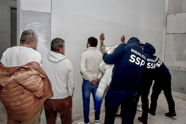 Decomisan drogas y objetos punzocortantes en Cereso de Tula y Actopan