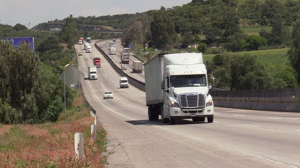 Denuncian empresarios incremento en los robos a transporte de carga