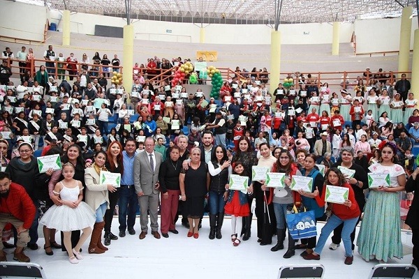 Clausura de Cursos y Talleres «Capacitándome Contigo» en Mineral de la Reforma