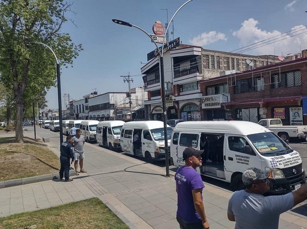 Por agresión de mototaxistas a chofer, suspenden servicio de transporte en Tizayuca