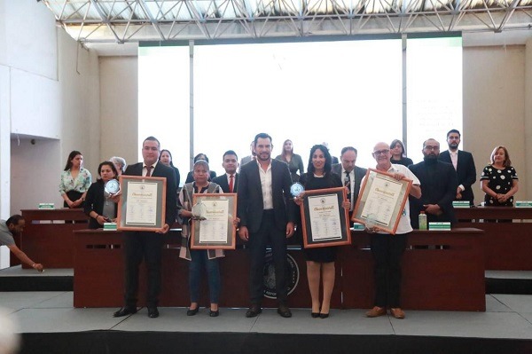 Entregan presea “Chicomecóatl 2024″ en Mineral de la Reforma