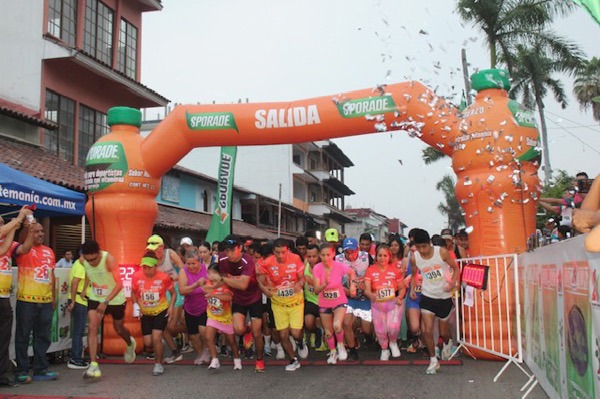 Con medio maratón y copa de béisbol continúan Fiestas del Tordo en Huejutla