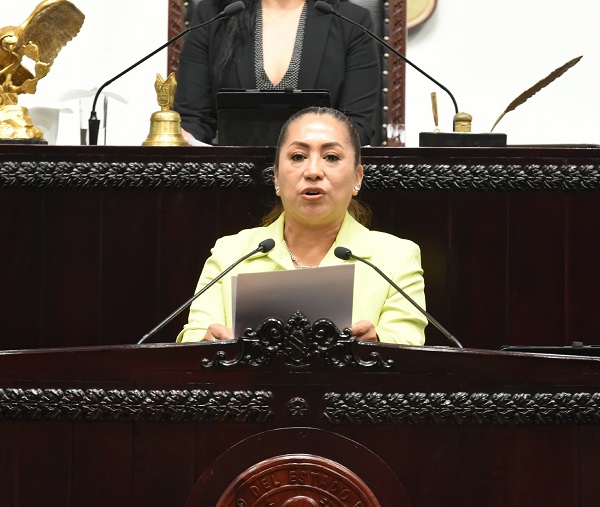 Diputada Guadalupe Cruz, acusada de robo de identidad y falsificación de documentos, solicita licencia