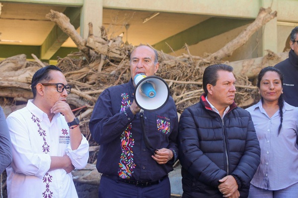 SEPH atiende daños en planteles de Tianguistengo