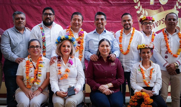 Alfredo San Román agradece el valioso apoyo del sector educativo en las fiestas de Xantolo 2025