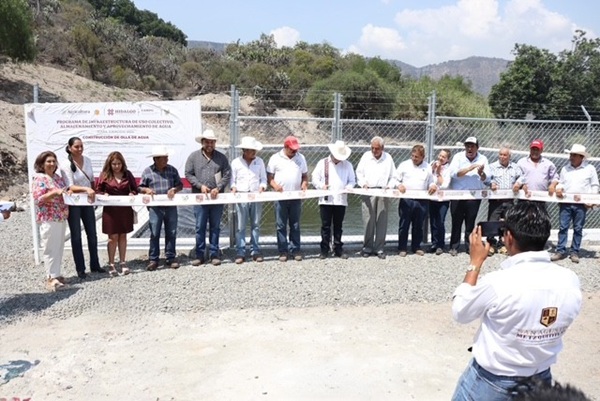 Asegura Hidalgo abasto de agua para el campo con inversión de 90 millones de pesos