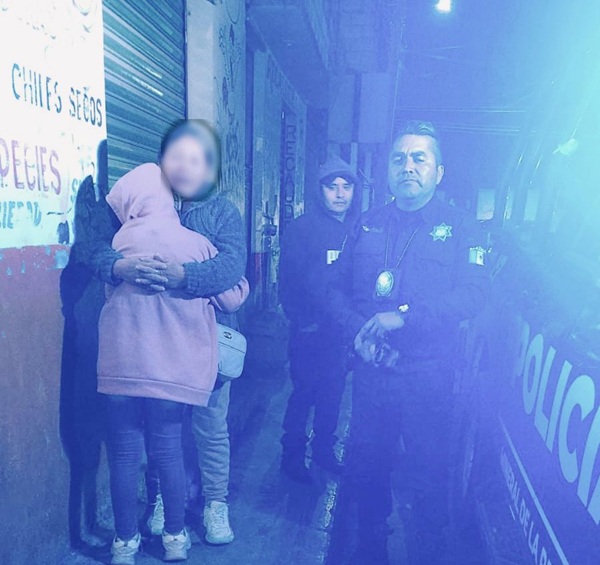 Elementos de la Secretaría de Seguridad de Mineral de la Reforma localizan a menor reportada como desaparecida