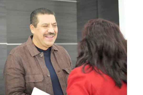 Entrega Sección XV del SNTE validaciones de licencias prejubilatorias a directivos y personal de apoyo