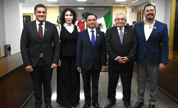 Congreso del Estado construye su memoria histórica con reunión entre excoordinadores y expresidentes