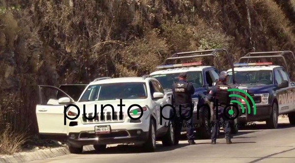 Frustran robo de autos en Tula; hay dos detenidos tras persecución hacia Tepeji