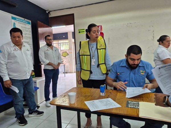 Contraloría fortalece control y supervisión en el sector salud