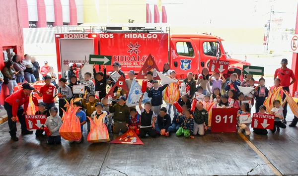 Niñas y niños hidalguenses se convierten en bomberos gracias a curso de verano de la SSPH