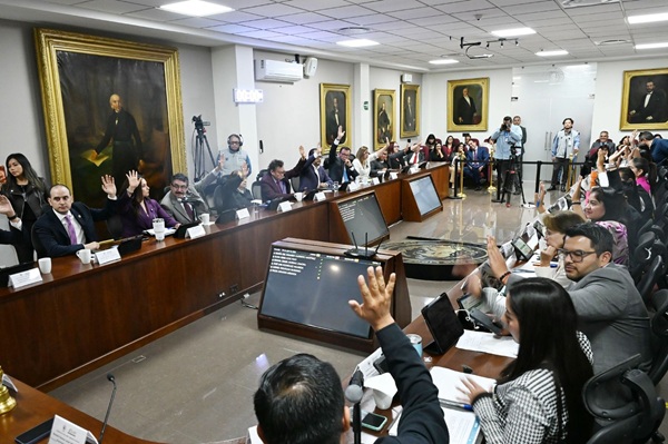 Legisladores de Hidalgo aprueban el plan B electoral