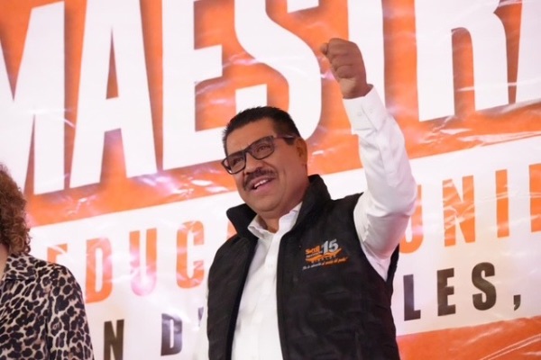 Celebran en Zacualtipán el Día de la Maestra y el Maestro con docentes de la Sierra hidalguense