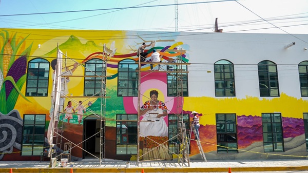 Gobierno de Huejutla se suma a transformación artística de edificio del Poder Judicial