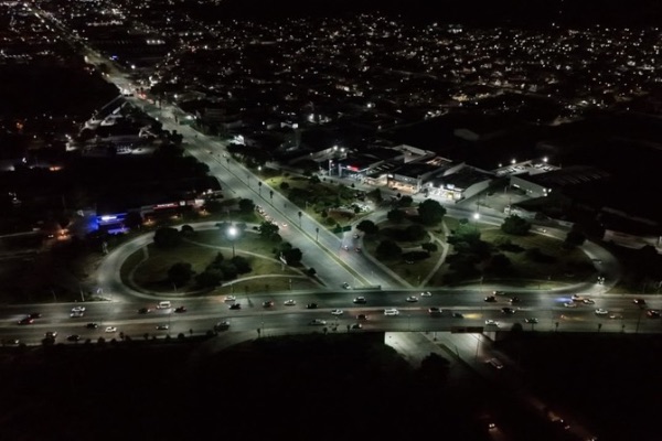 Everardo Márquez se suma a la modernización del alumbrado en las principales vialidades de Pachuca