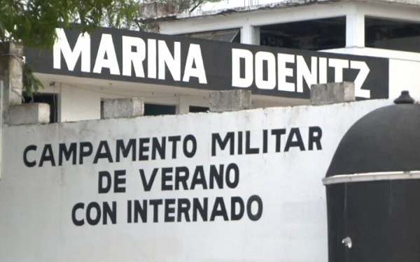 SEP ordena el cierre de todas las escuelas militarizadas en el país tras la muerte de estudiante
