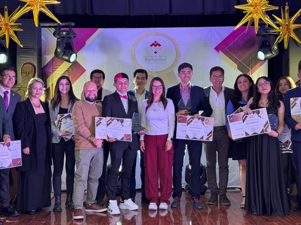 Mineral de la Reforma reconoce talento y compromiso social con el Premio Municipal de la Juventud 2026