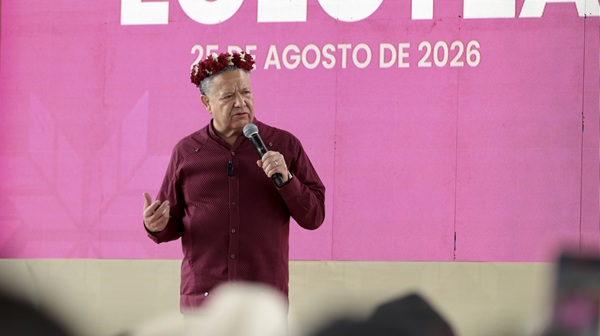 Julio Menchaca respalda transformación de Lolotla con más de 105 millones de pesos