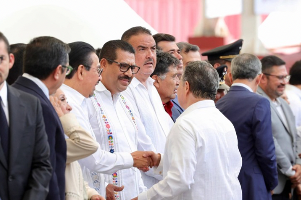Magisterio de Hidalgo refrenda coordinación con Julio Menchaca