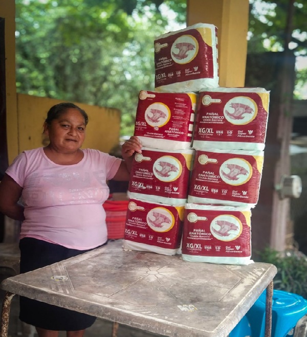 Trabajo en equipo entre DIF Hidalgo y DIF Huehuetla amplía apoyos para grupos prioritarios
