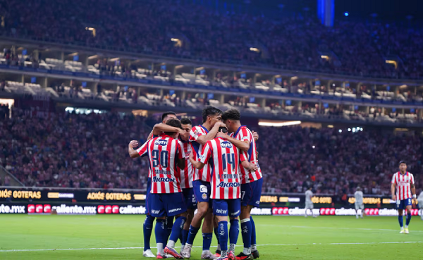 Clásico Nacional encabeza una Jornada 9 con pelea cerrada en la cima de la Liga MX