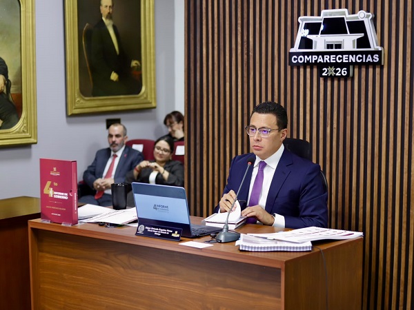 Oficialía Mayor rinde cuentas sobre el correcto cumplimiento del gasto público