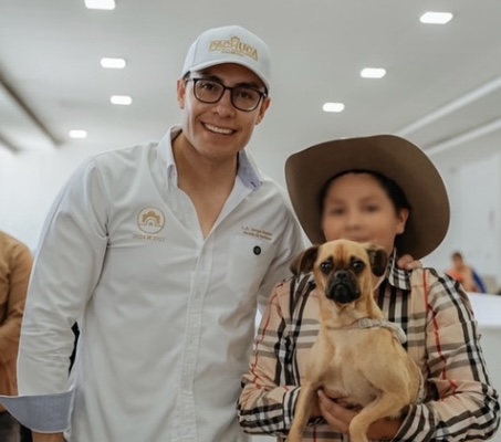 En Pachuca, Jorge Reyes continúa impulsando acciones preventivas de salud con vacunación antirrábica gratuita