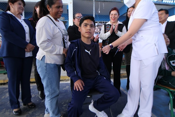 SEPH coordina estrategia de vacunación en escuelas, se busca alcanzar el 100 por ciento de cobertura en escuelas de educación básica